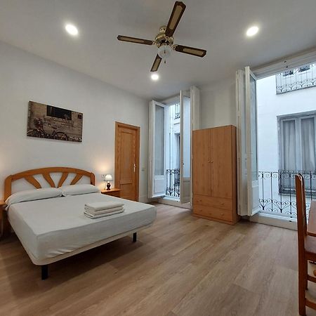 Hostal Miralva มาดริด ภายนอก รูปภาพ