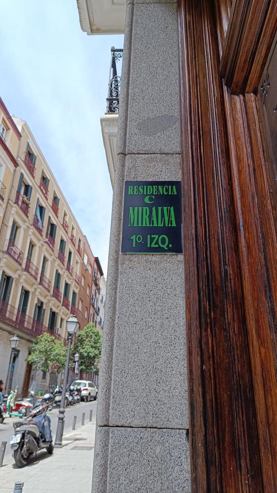 Hostal Miralva มาดริด ภายนอก รูปภาพ