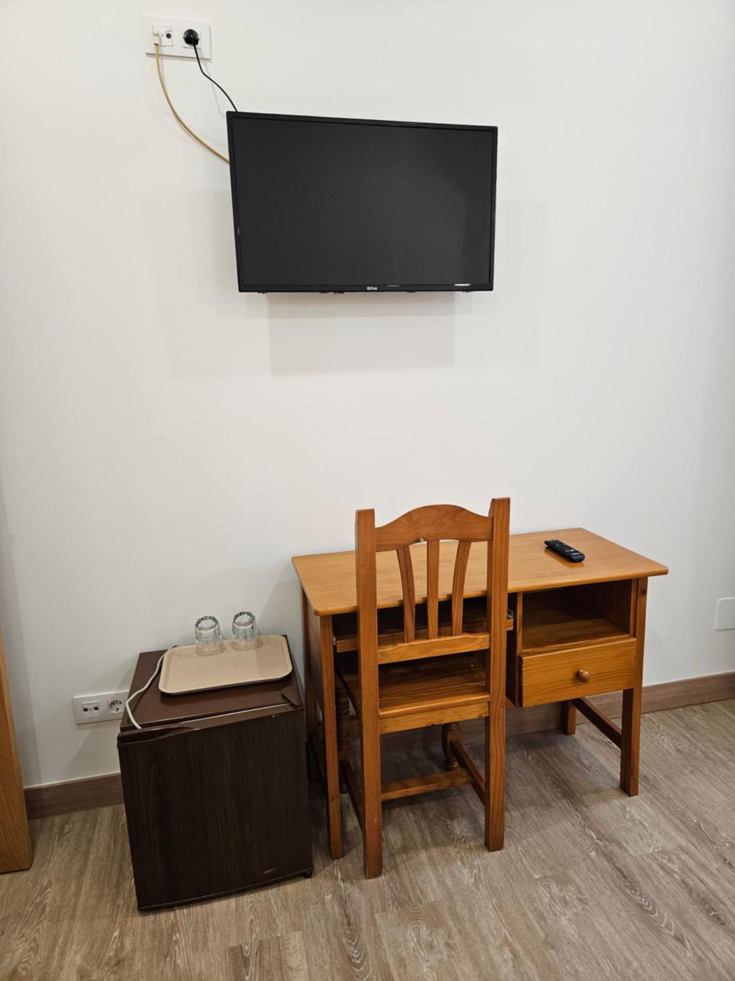 Hostal Miralva มาดริด ภายนอก รูปภาพ